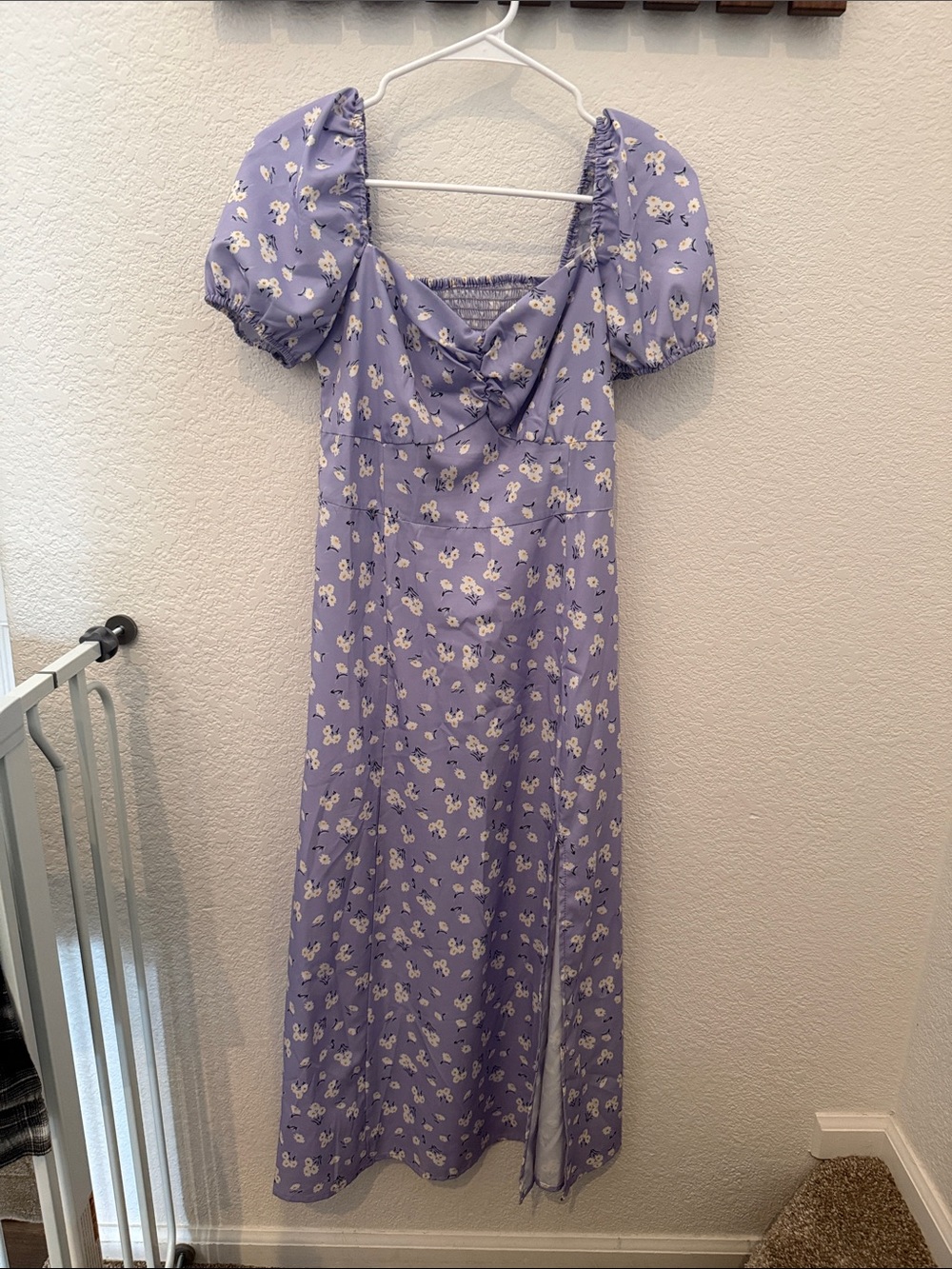Lavender Puff-Sleeve Floral Maxi Dress